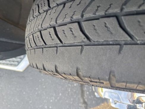 Used 2024 RAM 3500 Big Horn image 2