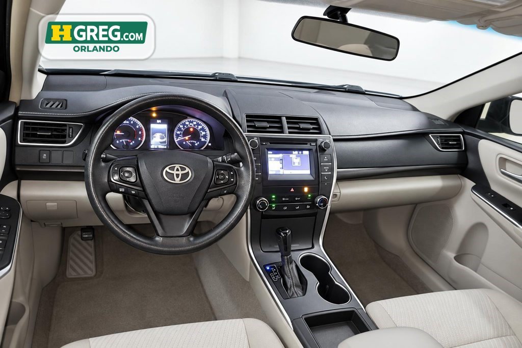 Used 2017 Toyota Camry LE FWD image 14