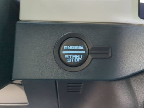 Used 2026 Ford Bronco Heritage Edition AWD/4WD image 67