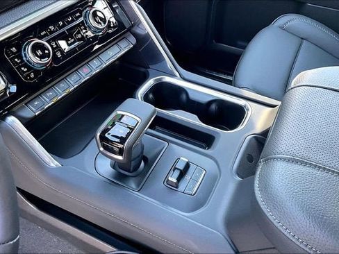 New 2026 GMC Sierra 1500 Denali w/ Technology Package image 9