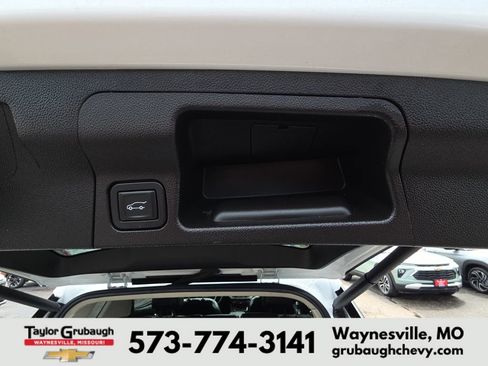 Used 2023 GMC Acadia Denali FWD image 34