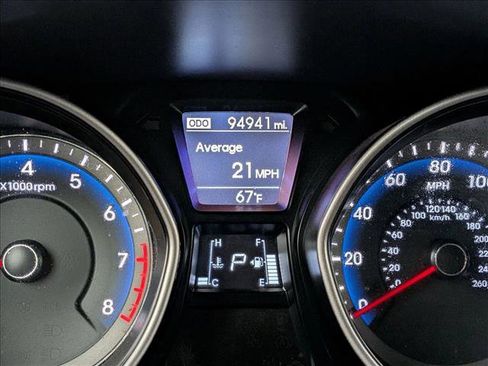 Used 2013 Hyundai Elantra GT FWD image 11