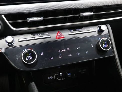 Used 2026 Hyundai Sonata SEL FWD image 20