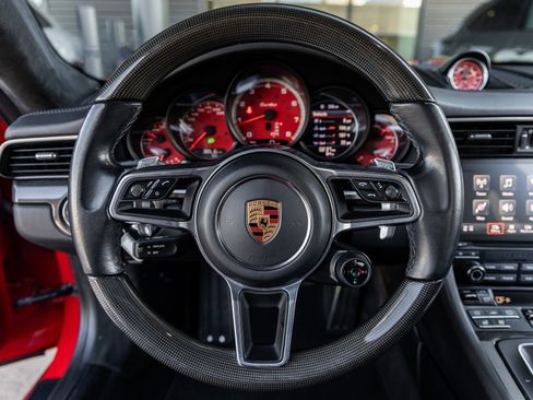 Used 2018 Porsche 911 Turbo image 34