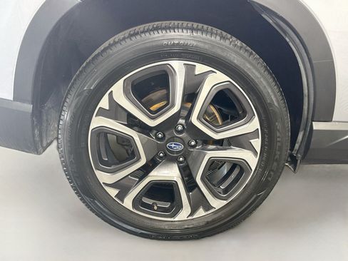 Used 2023 Subaru Ascent Limited AWD/4WD image 33