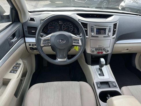 Used 2014 Subaru Outback 2.5i Premium image 23