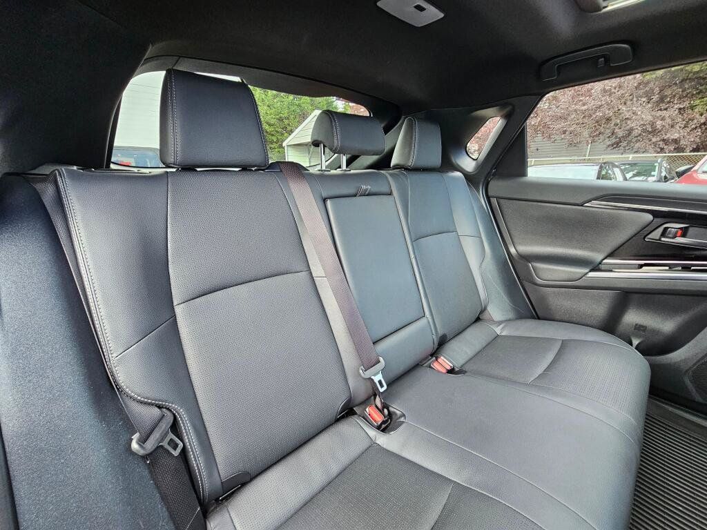 Certified 2023 Subaru Solterra AWD image 15