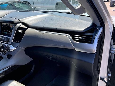Used 2020 Chevrolet Tahoe LT AWD/4WD image 12