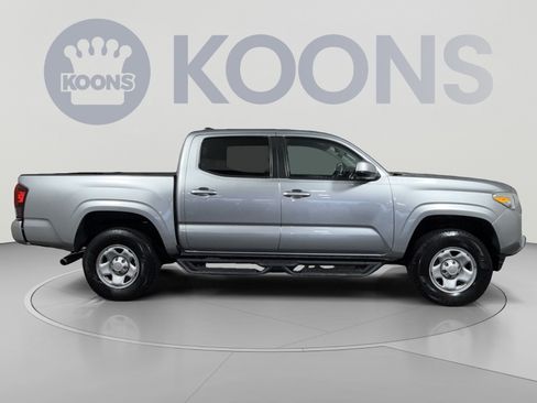 Used 2023 Toyota Tacoma SR w/ SR Convenience Package RWD image 8
