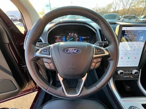 Certified 2024 Ford Edge SEL w/ Convenience Package image 26