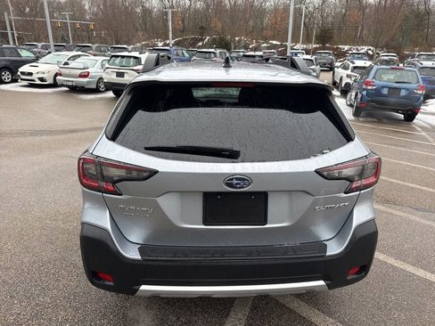 Used 2024 Subaru Outback Limited image 4