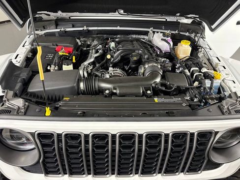 New 2026 Jeep Gladiator Mojave w/ Dual Top Group AWD/4WD image 42