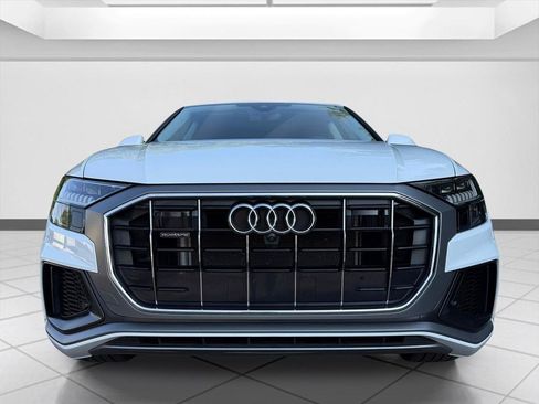 Used 2023 Audi Q8 Premium Plus w/ Premium Plus Package AWD/4WD image 8