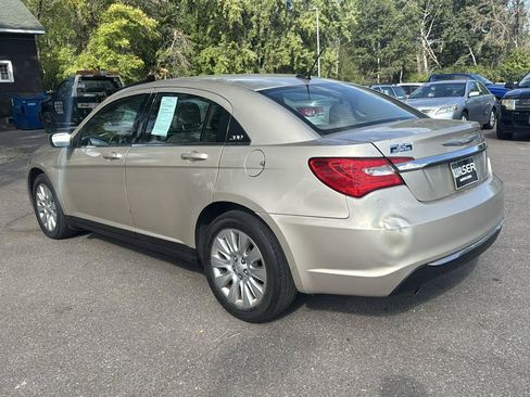 Used 2014 Chrysler 200 LX FWD image 7