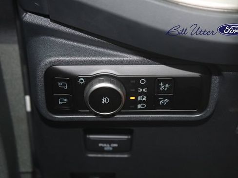 Used 2025 Ford Bronco Outer Banks w/ Sasquatch Package AWD/4WD image 21