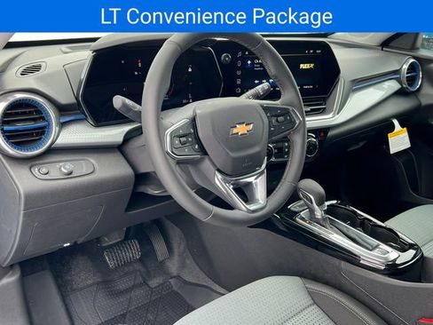 New 2026 Chevrolet Trax LT w/ LT Convenience Package image 14