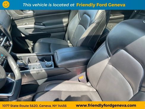 Used 2023 Nissan Pathfinder SL w/ SL Premium Package AWD/4WD image 26