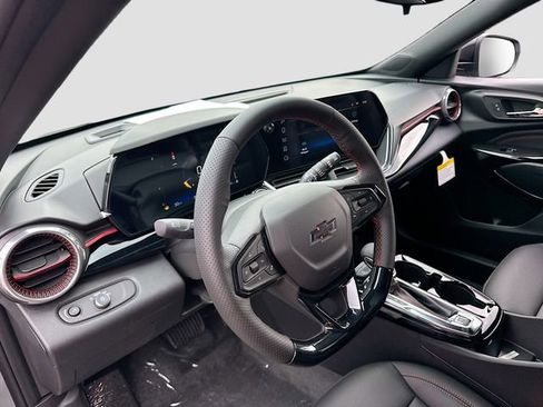 New 2026 Chevrolet Trax RS w/ Driver Confidence Package image 10