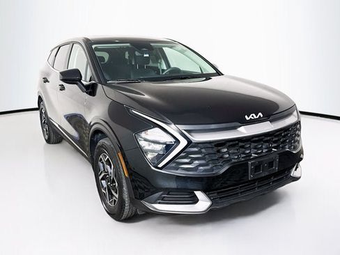 Certified 2023 Kia Sportage LX AWD/4WD image 3