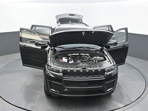 New 2026 Jeep Grand Cherokee L 4WD image 70