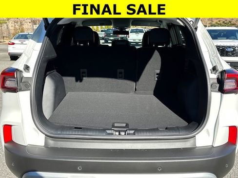 New 2025 Ford Escape SE w/ PHEV Premium Package FWD image 18