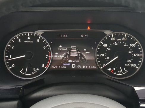 Used 2022 Nissan Pathfinder SL FWD image 23
