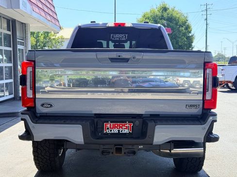 Used 2024 Ford F250 Platinum AWD/4WD image 4