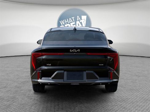 New 2026 Kia K4 GT-Line image 5