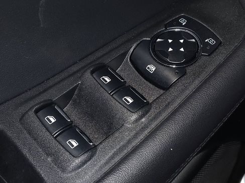 Used 2024 Ford Edge SEL image 27