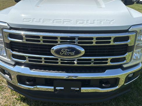 New 2026 Ford F350 XL w/ XL Chrome Package AWD/4WD image 27
