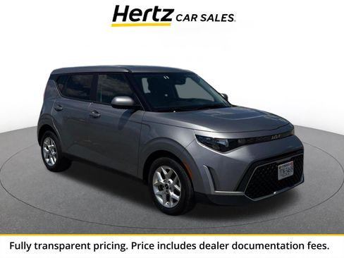 Used 2025 Kia Soul LX w/ LX Technology Package FWD image 1