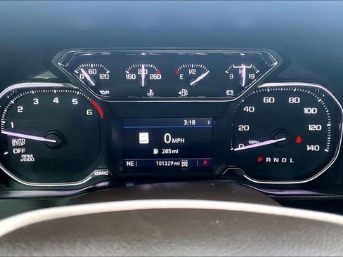 Used 2021 GMC Sierra 1500 SLT w/ SLT Premium Plus Package image 13