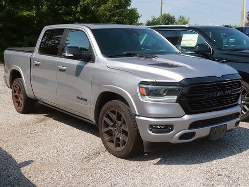 Used 2022 RAM 1500 Laramie AWD/4WD image 2