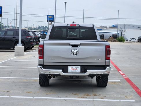 Used 2024 RAM 1500 Limited AWD/4WD image 8