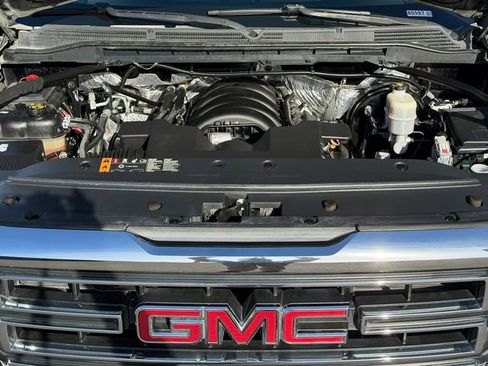 Used 2018 GMC Sierra 1500 SLE w/ SLE Value Package image 27
