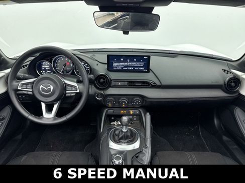 Used 2025 MAZDA MX-5 Miata Club image 6