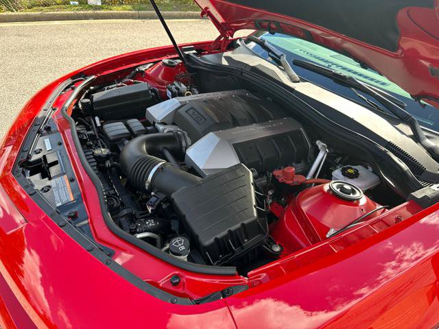 Used 2010 Chevrolet Camaro SS w/ White Stripe Package RWD image 39