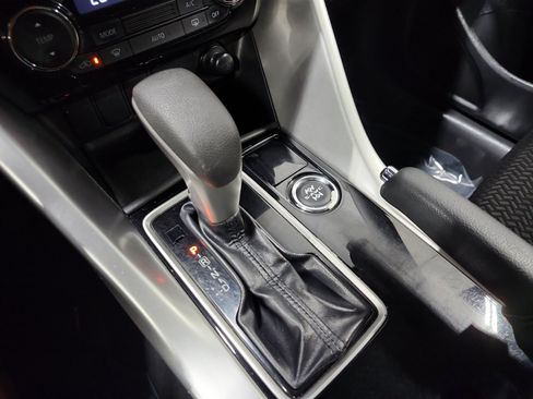 Used 2018 Mitsubishi Eclipse Cross ES AWD/4WD image 19