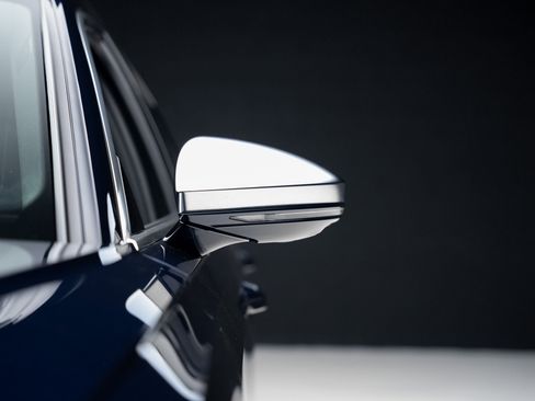 Used 2024 Audi S8 image 15