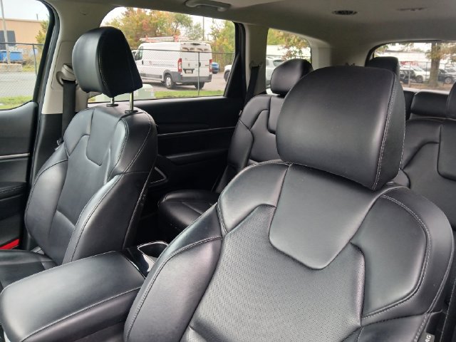 Certified 2024 Kia Telluride S w/ S Sunroof Package FWD image 38