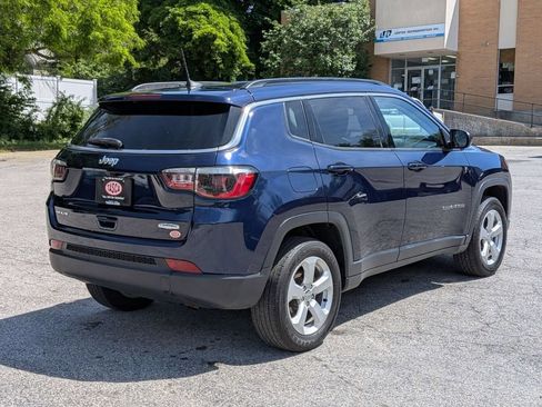 Certified 2021 Jeep Compass Latitude AWD/4WD image 3