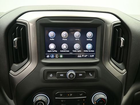Used 2024 Chevrolet Silverado 1500 Custom Trail Boss w/ LPO, Dark Essentials Package AWD/4WD image 17