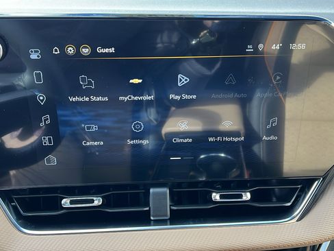 New 2026 Chevrolet Equinox ACTIV w/ Convenience Package III AWD/4WD image 22