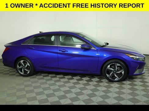 Used 2023 Hyundai Elantra Limited FWD image 2