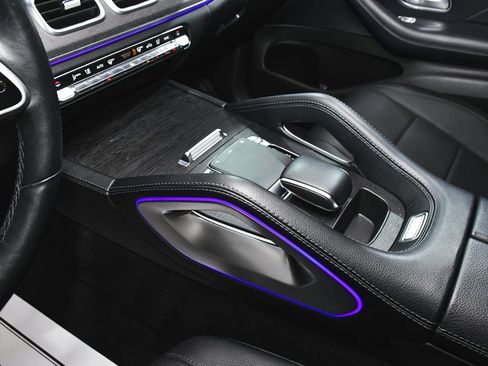 Used 2020 Mercedes-Benz GLE 450 4MATIC image 50