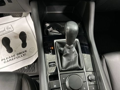 Used 2024 MAZDA MAZDA3 s FWD image 17