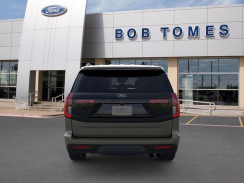 New 2026 Ford Expedition Tremor image 7