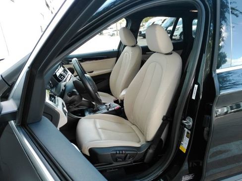 Used 2021 BMW X1 sDrive28i FWD image 6