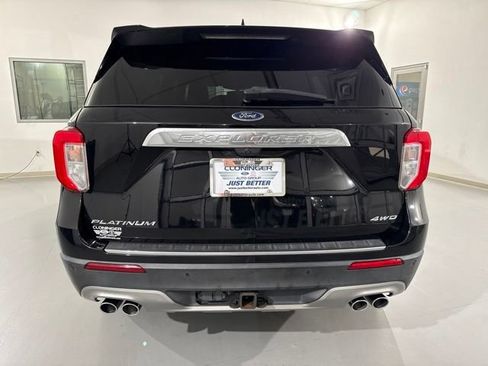 Used 2022 Ford Explorer Platinum w/ Equipment Group 601A AWD/4WD image 8
