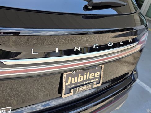 Used 2023 Lincoln Nautilus Reserve w/ Equipment Group 202A AWD/4WD image 41